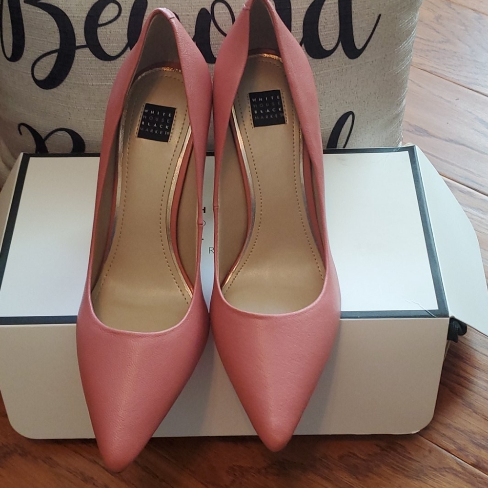Women's shoes